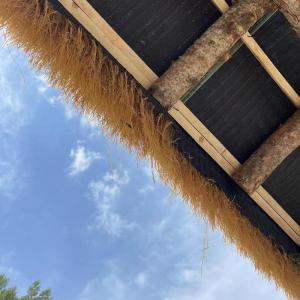 Künstliches Strohdach, Synthetisches Strohdach, Künstliche Strohfliesen, Simuliertes Strohimitat Strohdach, Künstliche Mexikanische Strohrolle, Für Garten Strandschir Terrasse(
