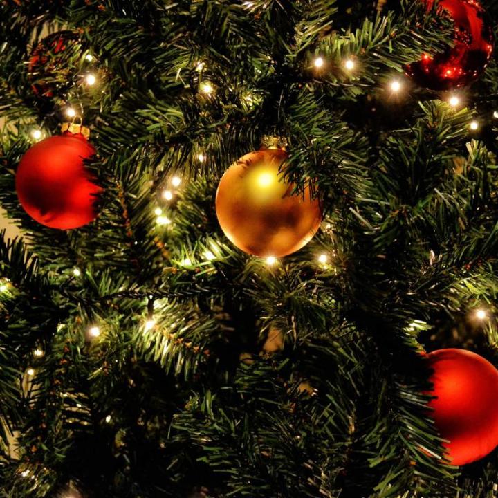 3m kerstboomverlichting met ring, kerstboom werp lichte ketting met 10 slingers 350 LED-lichtketting Waterdicht voor 120cm - 350cm boom, dennenboom, groene riem, struiken - warm wi