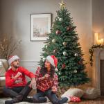 Kuro sagol Künstlicher Weihnachtsbaum Tannenbaum 150cm, Ø 80cm, 500 Spitzen, schwer entflammbar, realistischer Christbaum Tanne mit Ständer