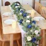 Künstliche Eukalyptus-Blumengirlande mit blau-weißen Rosen, Kunstpflanzen, Seide, Blumengirlande, Schleierkraut, Efeu-Ranken, für Hochzeitsdekoration, Zuhause, Party, Tischläuf