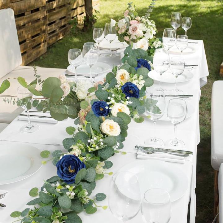 Künstliche Eukalyptus-Blumengirlande mit blau-weißen Rosen, Kunstpflanzen, Seide, Blumengirlande, Schleierkraut, Efeu-Ranken, für Hochzeitsdekoration, Zuhause, Party, Tischläuf