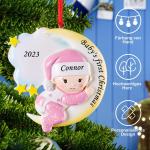 Gepersonaliseerde kersthangers met de naam Baby's eerste Kerstmis - 2023 kunsthars kerstboomversiering gepersonaliseerde , cadeaus voor baby's, dochters, kleinkind, maan
