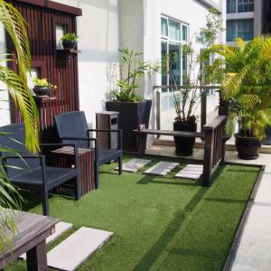 Pure Green Grastapijt kunstgras, groen, hoogte: 6 mm, per meter, kunstgrastapijt weerbestendig, sneldrogend, outdoor, balkon, terras, tuin, 300 x 680 cm