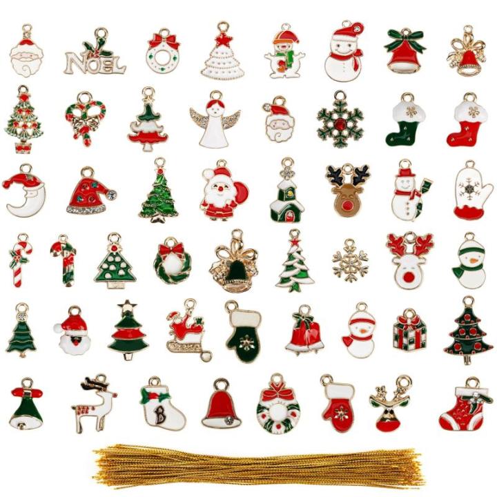 50 Pak Miniatuur Kerstboom Ornamenten - Mini Metalen Xmas Figuren voor DIY Hobby & Kerstboom Decoratie - Kerstman, Sneeuwman, Bellen, Sneeuwvlokken en Meer