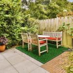 Kunstrasen 30x30cm Grasmatte Rasenteppich Outdoor, 4cm Dicke, PE-Material, künstlicher Rasen für Balkon, Garten, Terrasse, Kunststoffrasen wetterfest, UV-beständig Grasteppich, 