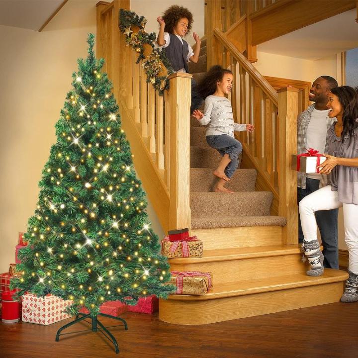 Kunstkerstboom, 210 cm, met verlichting, groen, pvc, edele dennenboom, snelle montage, vuurvast, met kerstboomstandaard (2,1 m, groen)
