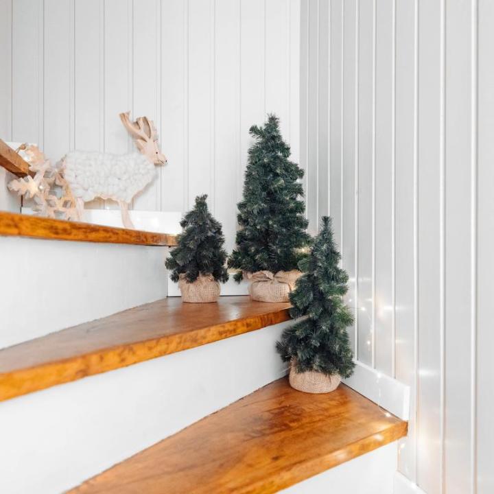 Kunstmatige Xmas Tree | Size 30 cm | Miniatuur kleine kegel | voor tabel Desk Office | Indoor Outdoor | DIY Decoratie Gift