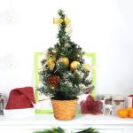 Verlichte mini-kerstboom, kleine kunstdennenboom van 40 cm hoog, versierd met ballen, dennenappels en verlichting; geschikt als tafeldecoratie, kerstdecoratie, voor thuis, op kanto