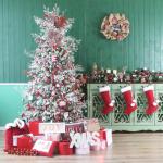 Set van 80 verschillende onbreekbare , ornamenten, decoratieve ballen, hangers met herbruikbaar cadeaupakket voor de kerstboom