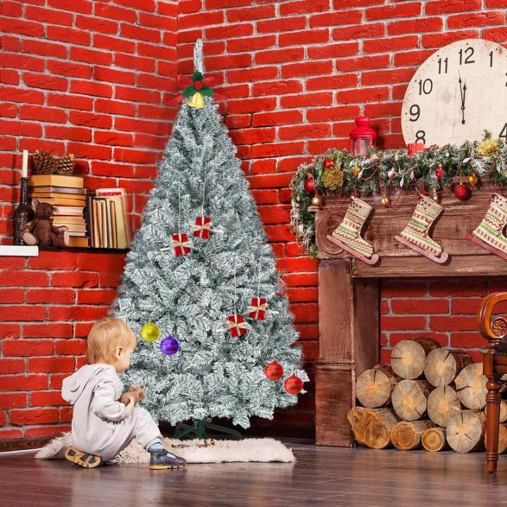 Kunstkerstboom, 150 cm, met metalen standaard en 500 takjes, Ø 80 cm, kunstkerstboom van moeilijk ontvlambaar, met flocking, sneeuweffect, dennenboom, als kerstdecoratie