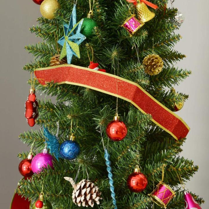 kerstboom dennenboom met kunststof standaard 499 takpunten pvc groen Ø 60 x 210 h cm