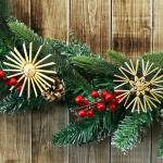 112-delige strosterrenset - sterren, bellen, dennenbomen en traditionele figuren als kerstboomversiering - kleine stro - natuurlijke kerstboomversieringen