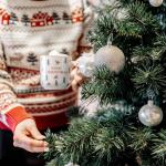 Realistische Kunstmatige Kerstboom Fir Xmas Tree | Afmetingen: 180 cm | Opvouwbare Vakantie Decor | Diepgroene Dichte Takken Stabiele Stand | Binnen & Buiten
